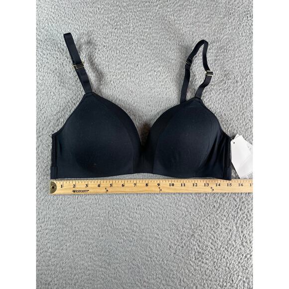 All You Lively Bra Womens 38C Black Wireless Padded Nylon Stretch NWT - Picture 3 of 7